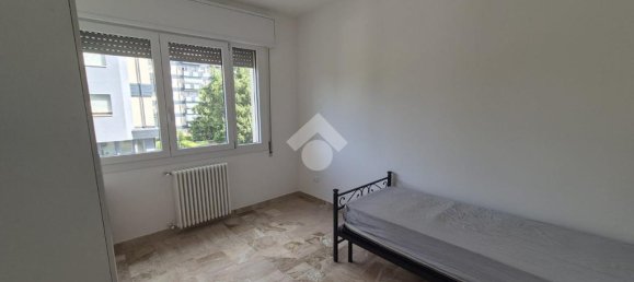 4 chambres Appartement à Spinea, Italy No. 271749 7