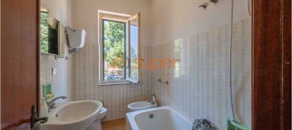 3 bedrooms House in Marsciano, Italy No. 268188 9