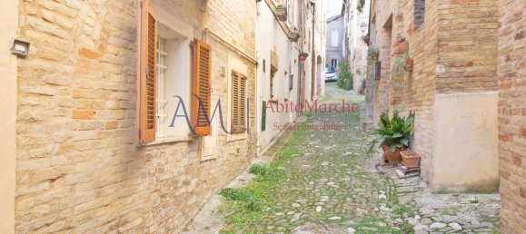 4-Zimmer Haus in Fermo, Italy, Nr. 92699 2