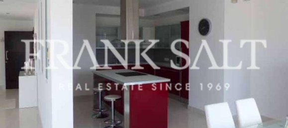 Apartamento T3 em Swieqi, Malta N.º 3412 6