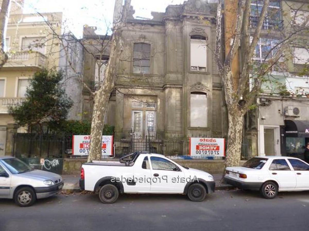  Land in Montevideo, Uruguay No. 15983