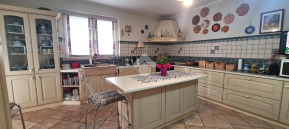 6 rooms Villa in Castellamonte, Italy No. 23616 27