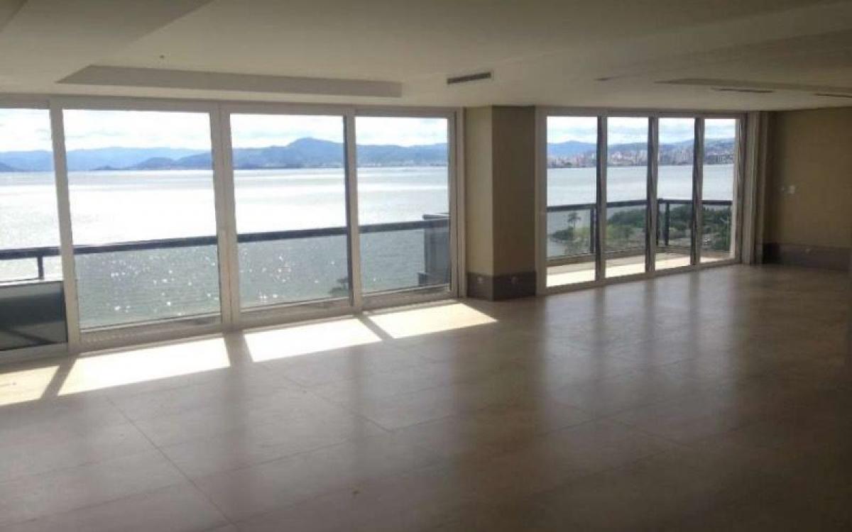 3 bedrooms Apartment in Florianopolis, Brazil No. 447586
