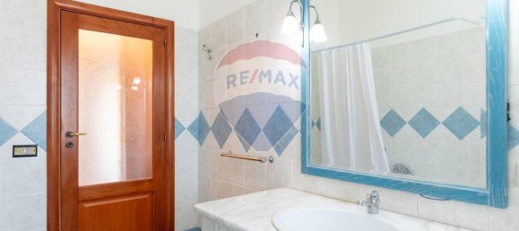 3-Zimmer Wohnung in Pozzuoli, Italy, Nr. 272629 9