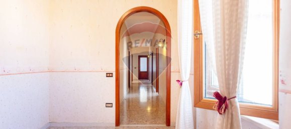 3-Zimmer Wohnung in Pozzuoli, Italy, Nr. 272629 29