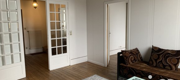 2 chambres Appartement à Château-Thierry, France No. 155919 5