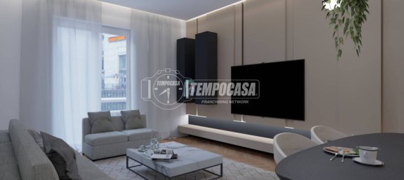 2 Schlafzimmer Wohnung in Milan, Italy, Nr. 304584 2