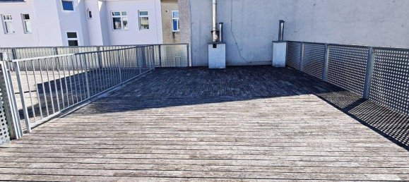 2غرفة شقة في Simmering, Austria رقم 221330 17