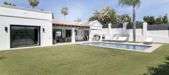 3 Schlafzimmer Villa in Marbella, Spain, Nr. 73286 42