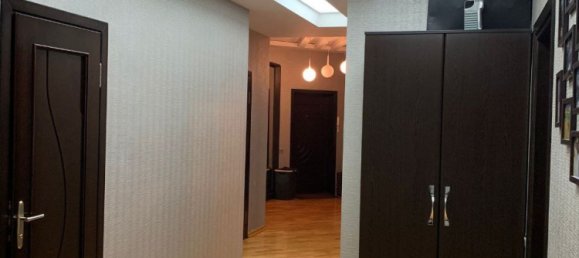 4 bedrooms Apartment in Khatay, Azerbaijan No. 1303 48