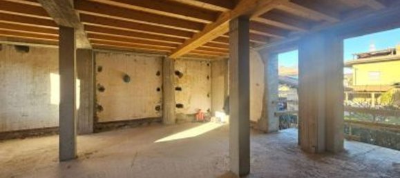 2-salle Appartement à Paladina, Italy No. 8761 12