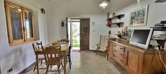 10 rooms House in Gavorrano, Italy No. 141323 5