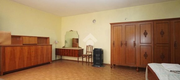 200m² Building in Chiomonte, Italy No. 311421 39