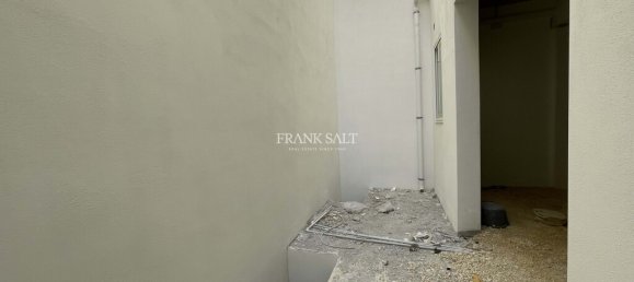 Tienda en Zejtun, Malta 120 m² No. 13051 3