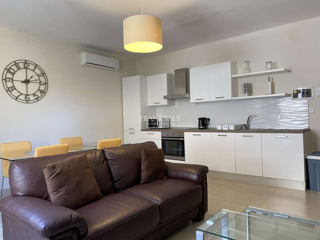 Apartamento de 2 dormitorios en Sliema, Malta No. 4144