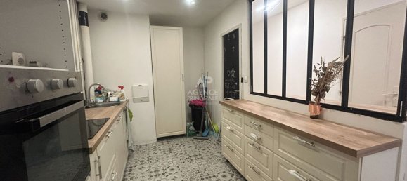 2 bedrooms Apartment in Poissy, France No. 133602 4