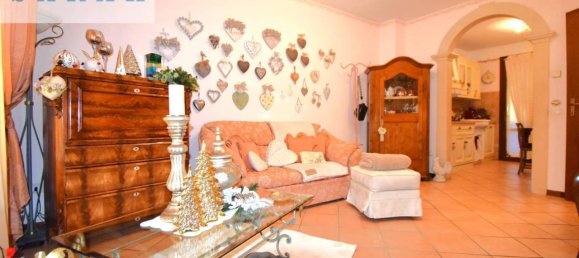 6-salle Maison à Viareggio, Italy No. 32705 6