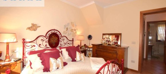 6-salle Maison à Viareggio, Italy No. 32705 14