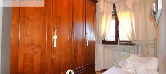 6-salle Maison à Viareggio, Italy No. 32705 31