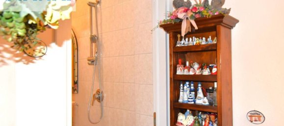 6-salle Maison à Viareggio, Italy No. 32705 44