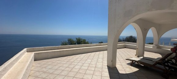 Вилла с 7 спальнями в Gagliano del Capo, Италия № 334502 4