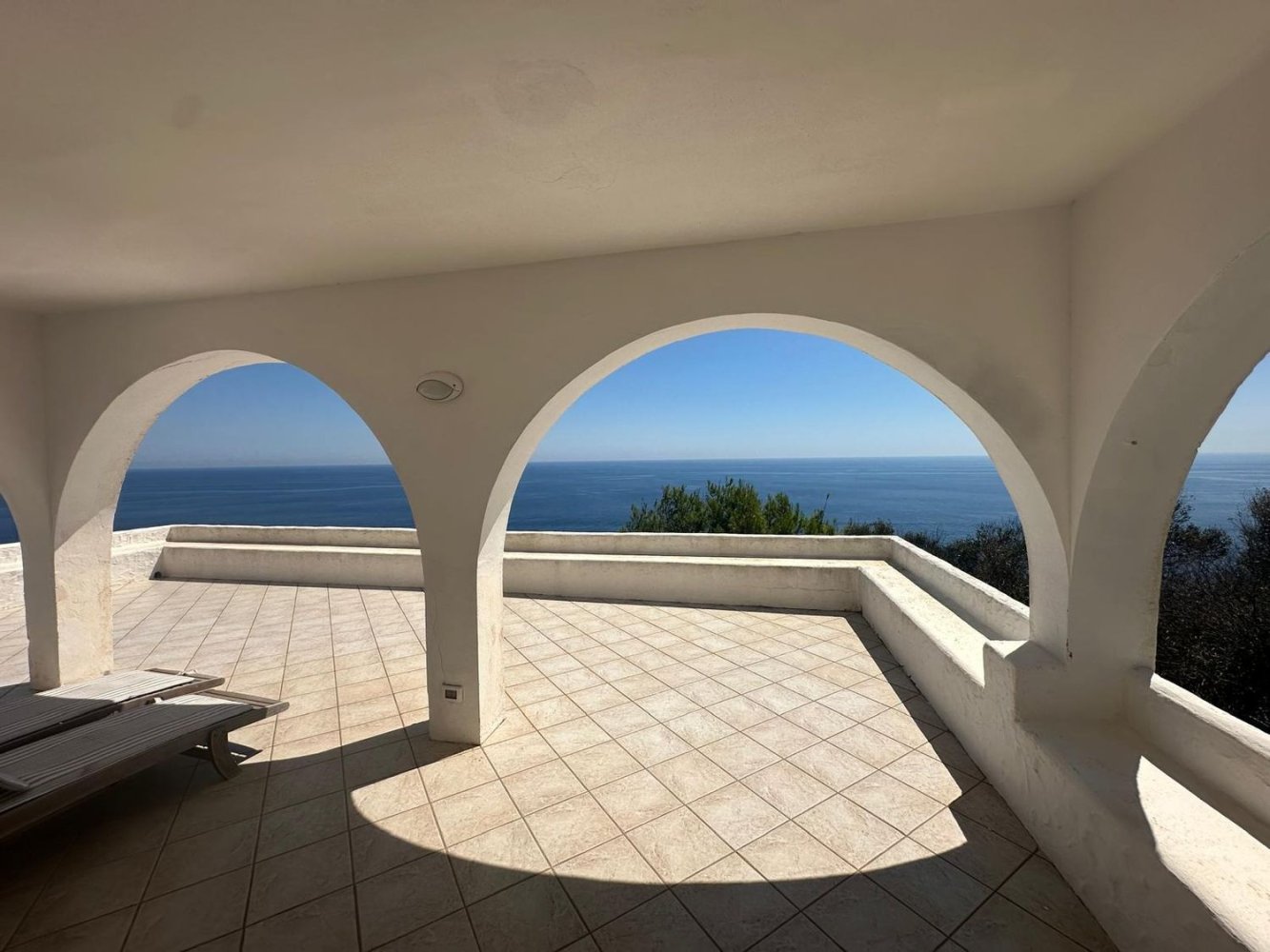 Вилла с 7 спальнями в Gagliano del Capo, Италия № 334502