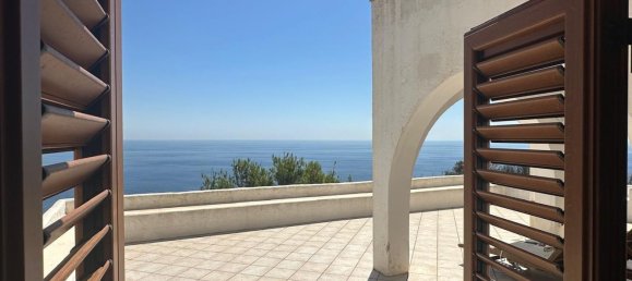 Вилла с 7 спальнями в Gagliano del Capo, Италия № 334502 15