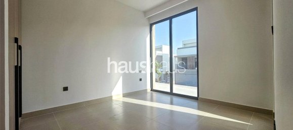 Villa de 5 dormitorios en Tilal Al Ghaf, UAE No. 99359 17