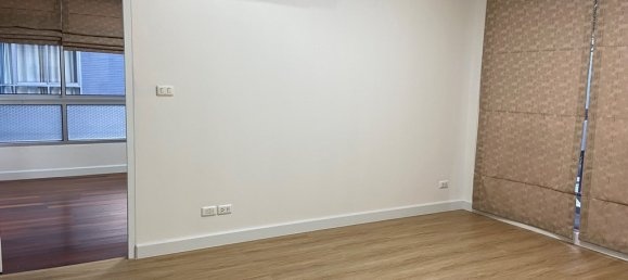 2 bedrooms Condo in Bangkok, Thailand No. 6526 3