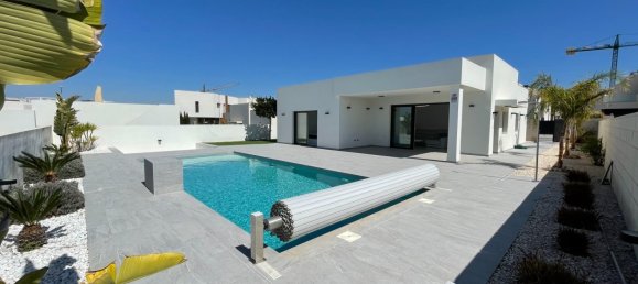 3 bedrooms Villa in Rojales, Spain No. 6721 21