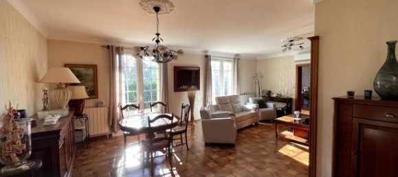 4 bedrooms House in Valence, France No. 363349 6