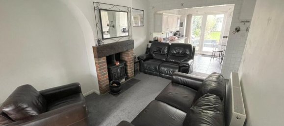 3 bedrooms House in Dartford, United Kingdom No. 10692 25