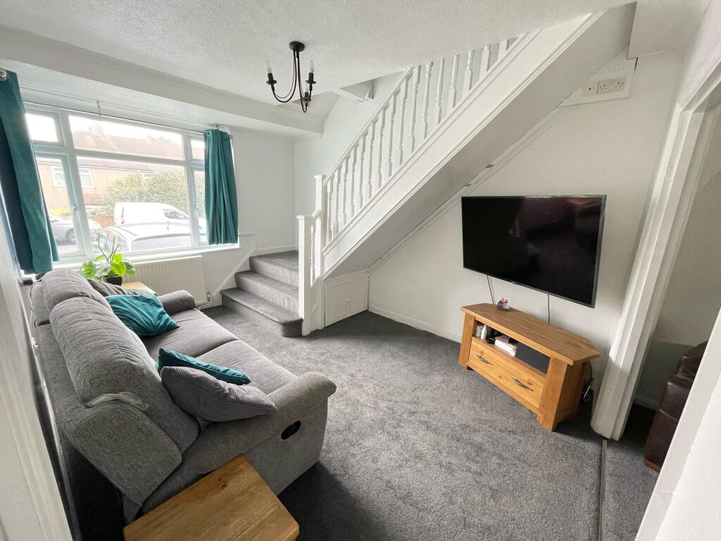 3 bedrooms House in Dartford, United Kingdom No. 10692