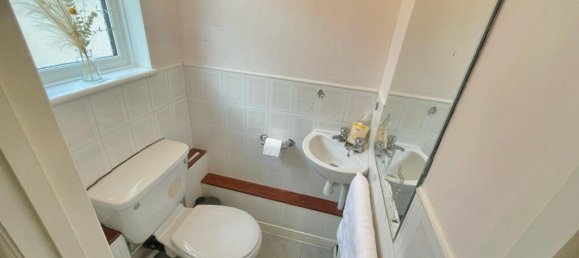 3 bedrooms House in Dartford, United Kingdom No. 10692 52