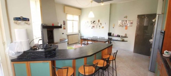 3 bedrooms Apartment in Vigevano, Italy No. 313401 17