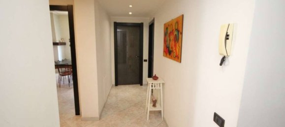 3 bedrooms Apartment in Vigevano, Italy No. 313401 12