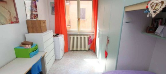 3 bedrooms Apartment in Vigevano, Italy No. 313401 8