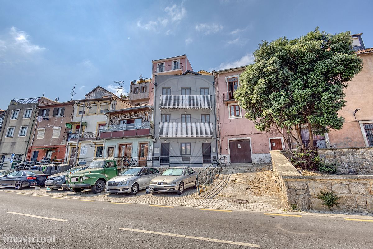 1 bedroom Duplex in Vila Nova de Gaia, Portugal No. 305915