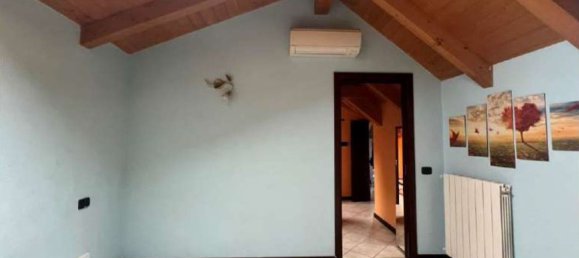 Dúplex de 3 habitaciónes en Rho, Italy No. 290577 5