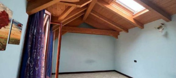 Dúplex de 3 habitaciónes en Rho, Italy No. 290577 26