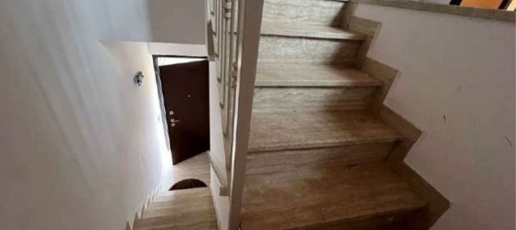 Dúplex de 3 habitaciónes en Rho, Italy No. 290577 13