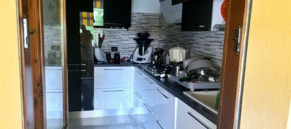 Apartamento T4 em Reggio Emilia, Italy N.º 354359 7