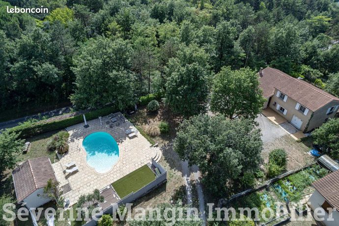 5 غرف نوم منزل في Chatuzange-le-Goubet, France رقم 305095