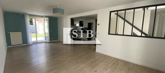 4 bedrooms House in La Ville-du-Bois, France No. 351828 5