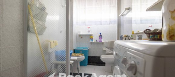 Apartamento de 2 dormitorios en Catanzaro, Italy No. 300388 15