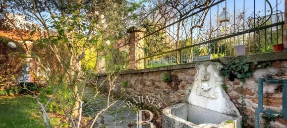 6 chambres Maison à Louveciennes, France No. 138619 5