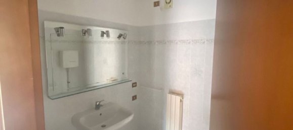 5 rooms Apartment in Negrar, Italy No. 290826 11