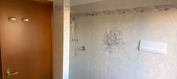5 rooms Apartment in Negrar, Italy No. 290826 7