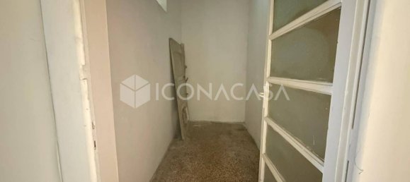 2 bedrooms Apartment in Bari, Italy No. 267340 9
