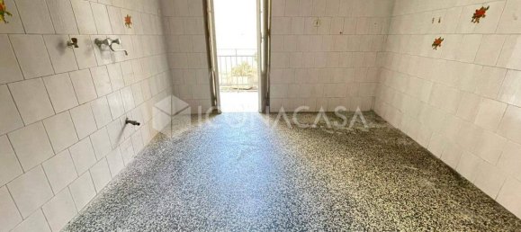 2 bedrooms Apartment in Bari, Italy No. 267340 6